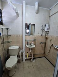 Blk 230 Jurong East Street 21 (Jurong East), HDB 5 Rooms #546088681